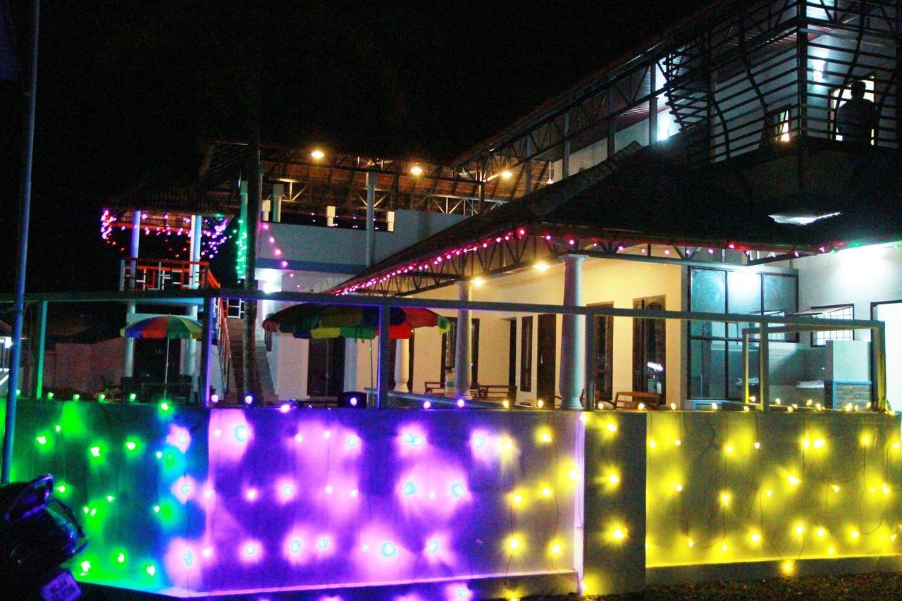 מלון Alappuzha Chaandhni Lake View מראה חיצוני תמונה
