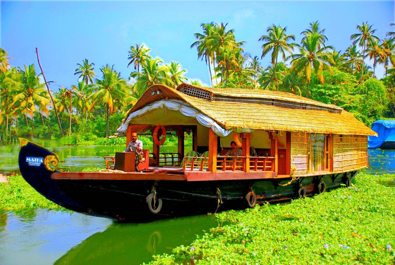 מלון Alappuzha Chaandhni Lake View מראה חיצוני תמונה