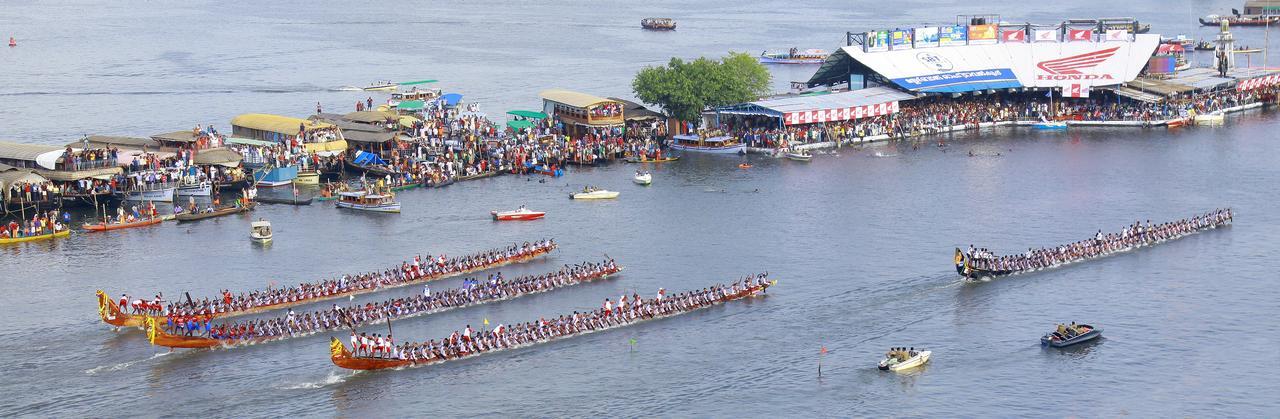 מלון Alappuzha Chaandhni Lake View מראה חיצוני תמונה